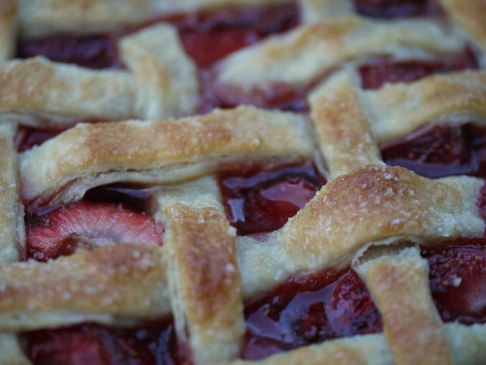 strawberry balsamic pie